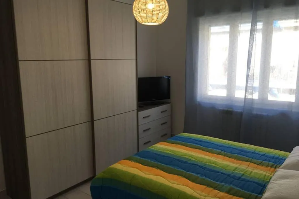 Apartament Tamburello House Neapol 0*,  Włochy
